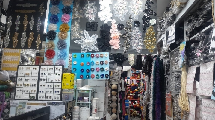 الصدف لتجارة لوزام الخياطة والأقمشة ذ.م.م